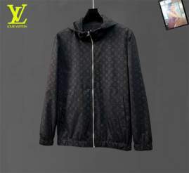 Picture of Louis Vuitton Jackets _SKULVM-3XL12yx23432172